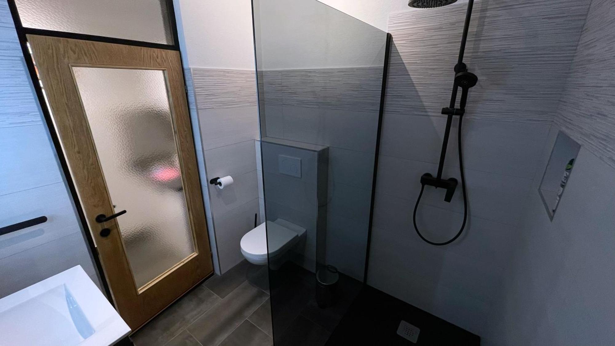 Roses Apartment Prijeten Apartma Za Dve Osebi Mengeš Eksteriør bilde